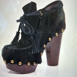 Flogg Wood Heel Shoe BROWN
Flogg